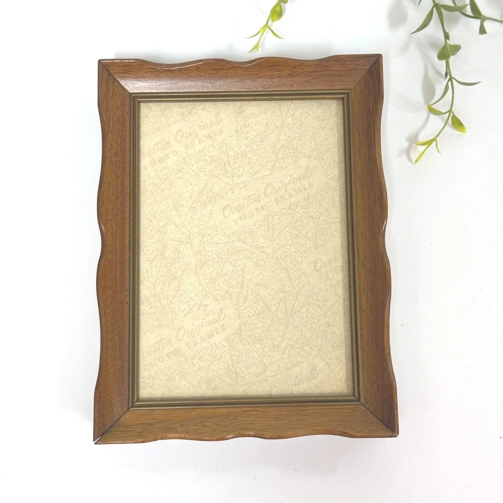 Vintage Wood Photo Frame Scalloped Wavy Edge MCM Overton Original holds 5x7